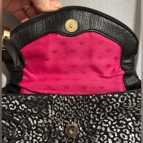 3/$25 Juicy Couture animal print leather cross body bag - non authentic - Picture 2 of 7